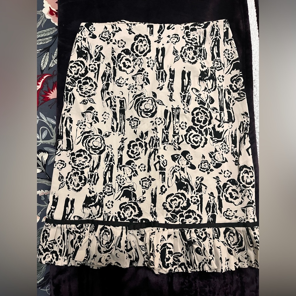 Elliott Lauren Monochrome Floral Skirt